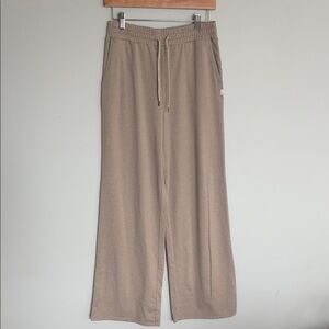 Vuori Wide-Leg Lounge Pants